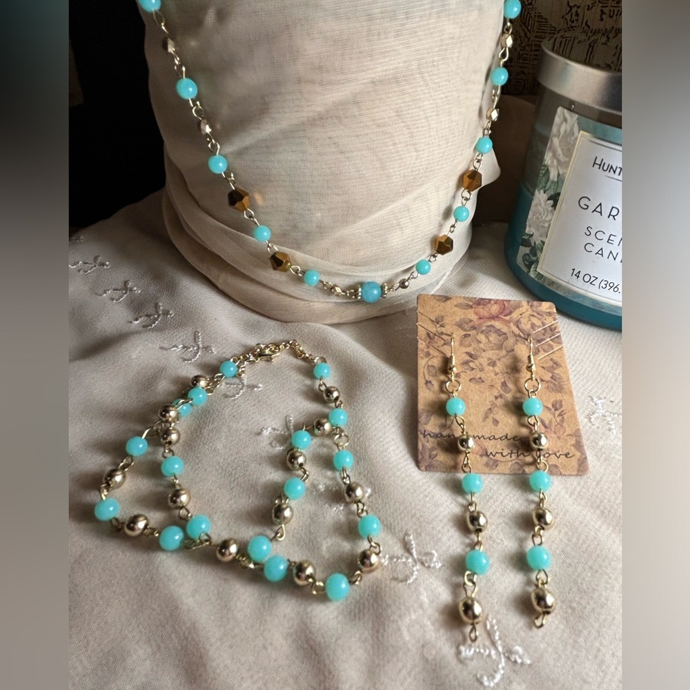 🧞‍♂️Teal & all it’s Goldie Set